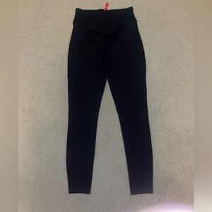 Spanx Black Thick Dressy Leggings, Medium